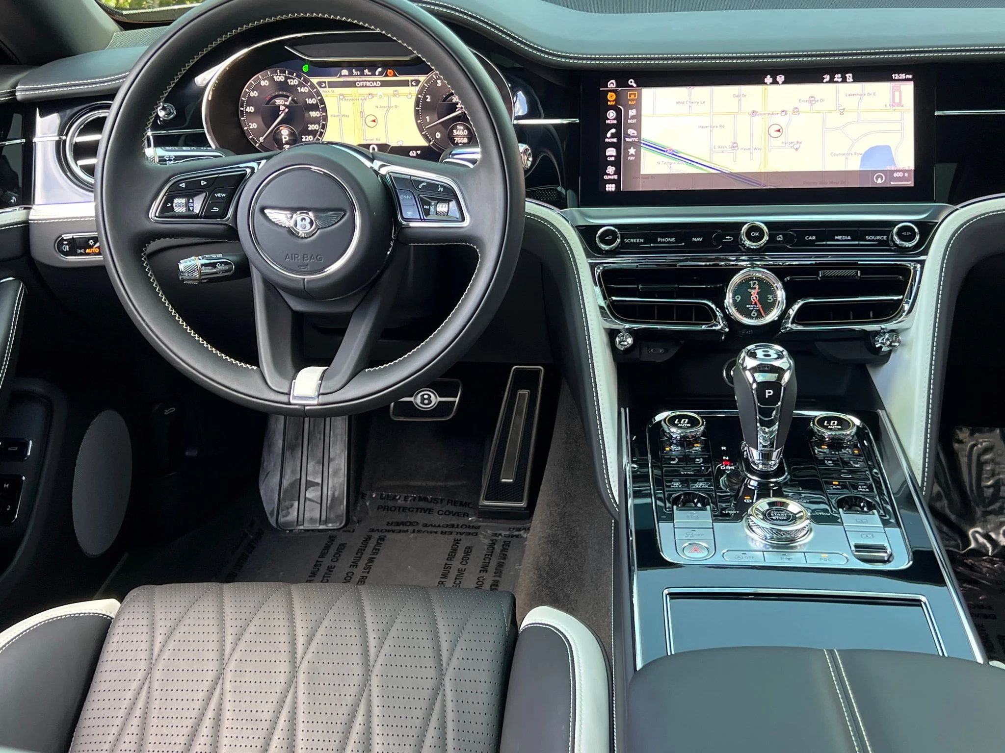 Used 2023  Bentley Speed image 4