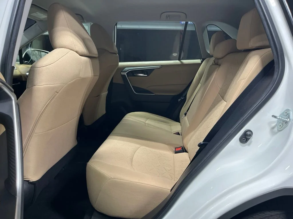 Used 2021 Super White Toyota XLE image 30