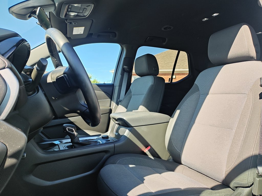 Used 2023 White Chevrolet LT image 15