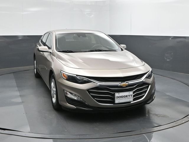 Used 2024 Gray Chevrolet LT image 17