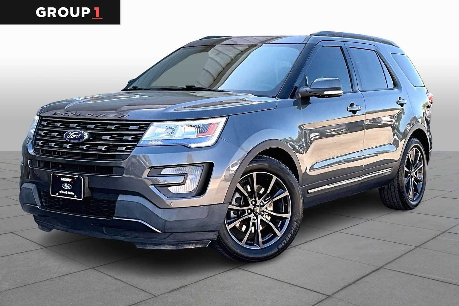 2017 Ford Explorer XLT FWD's photo
