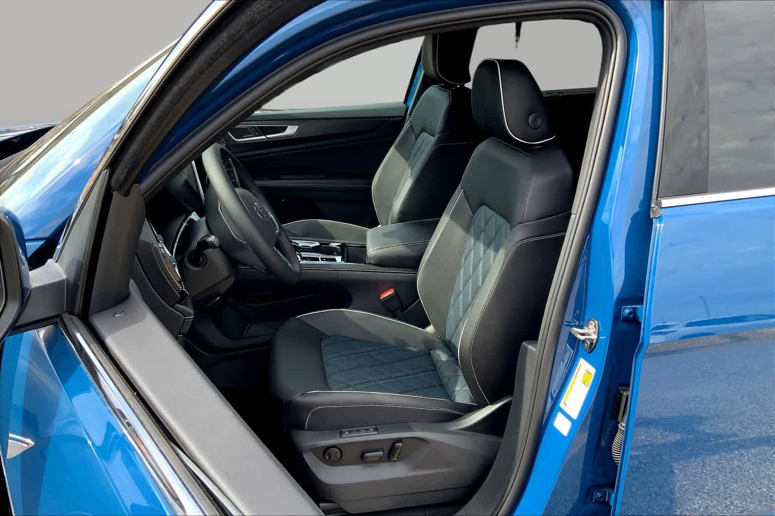 New 2026 Mountain Lake Blue Metallic Volkswagen 2.0T SEL Premium R-Line image 9