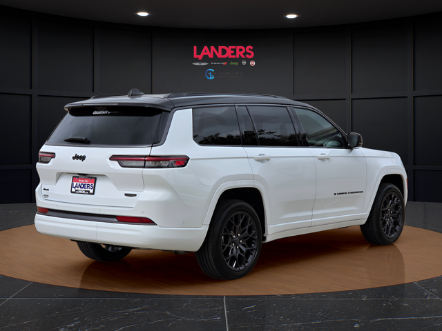 New 2026 Bright White Clear-Coat Exterior Paint Jeep Summit image 3