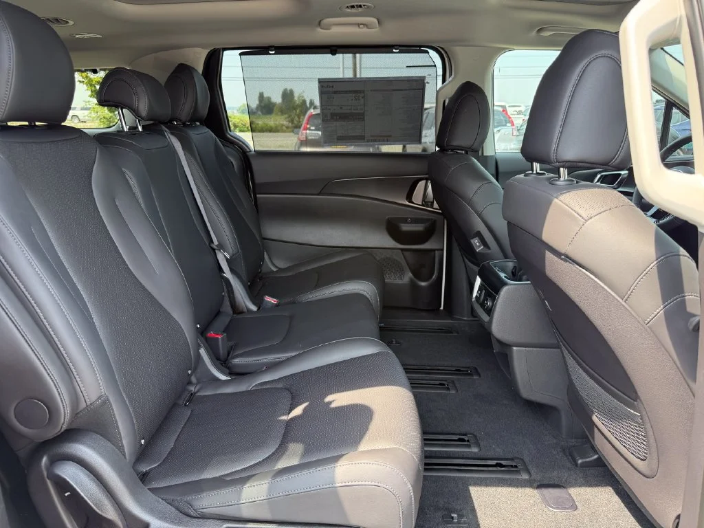 New 2026 Snow White Pearl Kia SX image 13