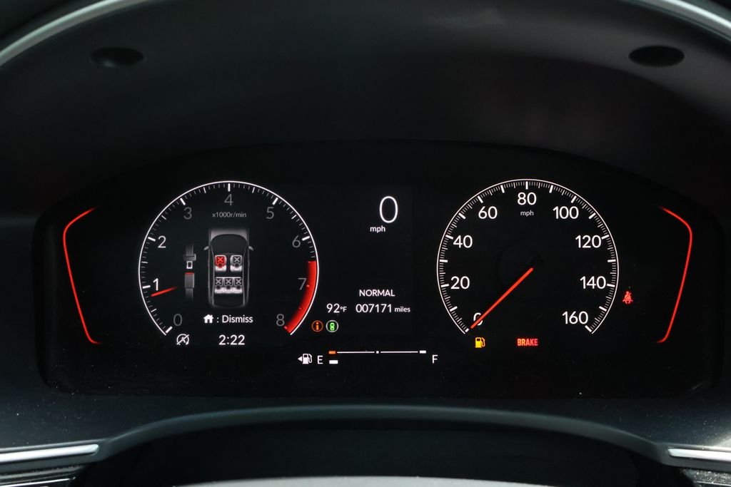 Used 2024 White Honda Base image 27
