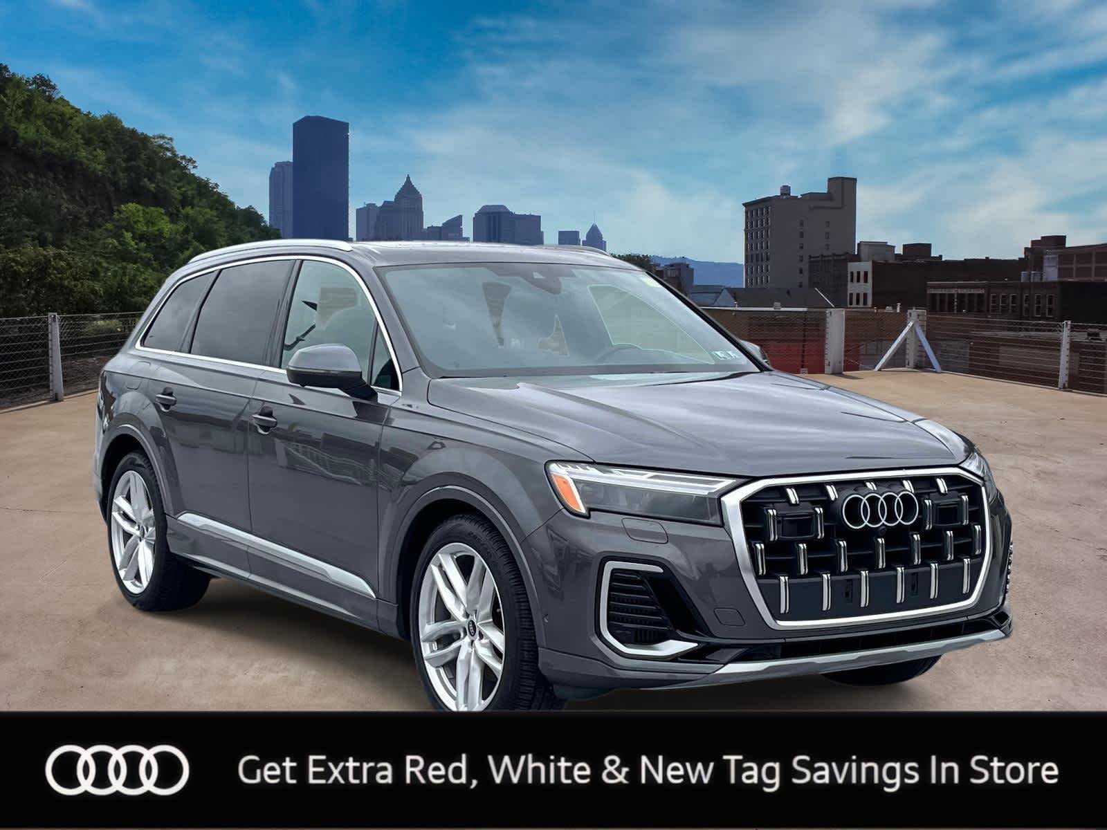 2025 Audi Q7 Premium Plus
