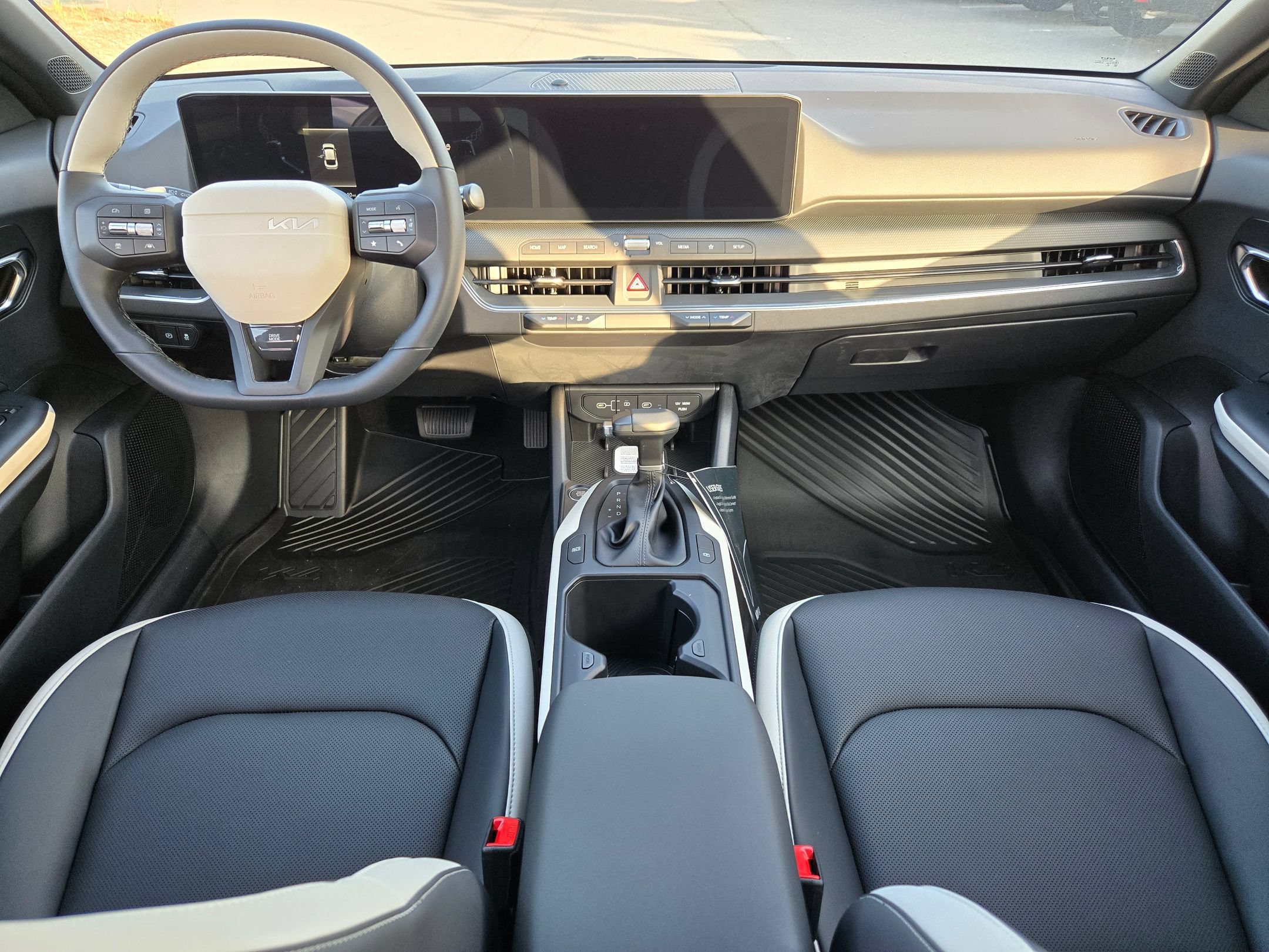 New 2026 Steel Gray Kia GT-Line image 9
