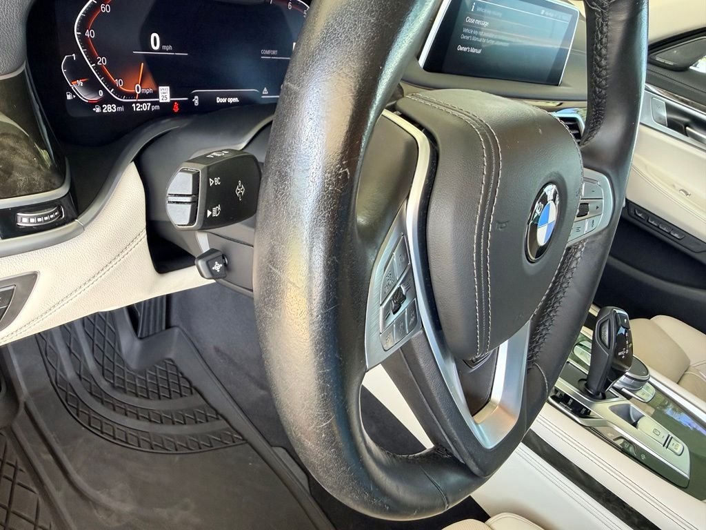 Used 2021 Gray BMW 740i image 20