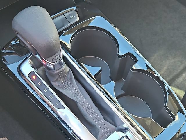 New 2026 Summit White Chevrolet LT image 18