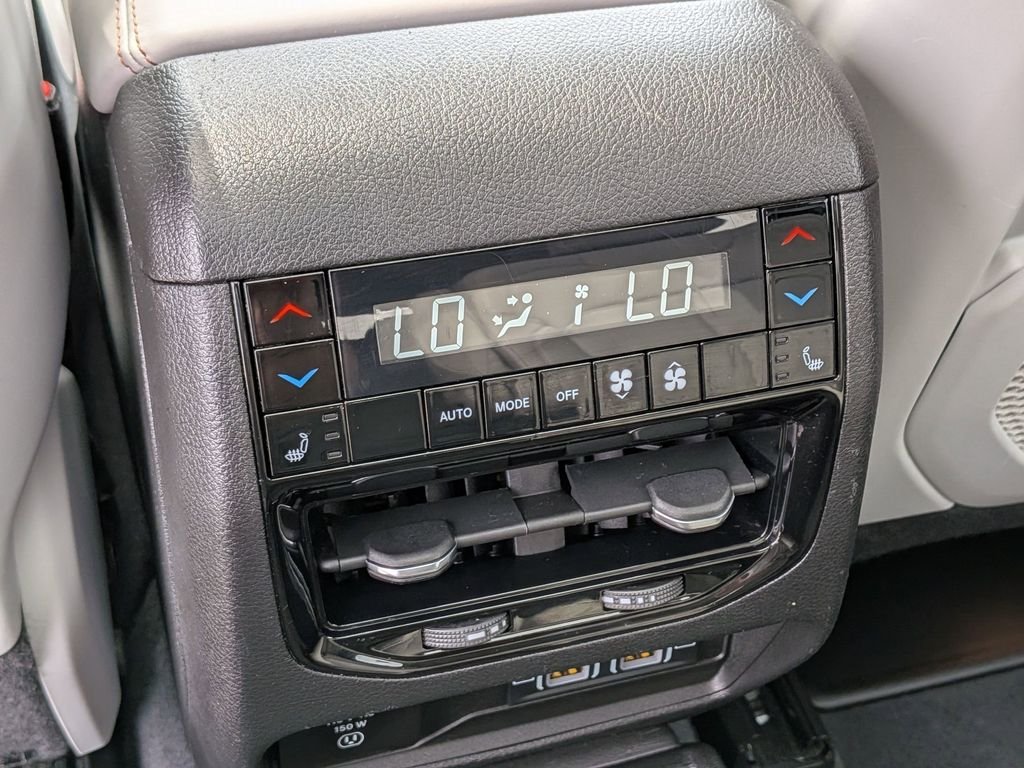 Used 2023 White Jeep Overland image 30