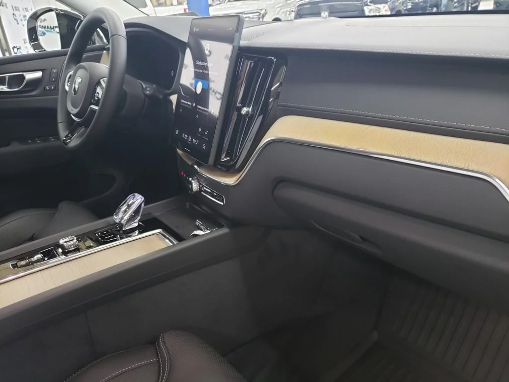 New 2026 Crystal White Volvo Ultra image 19