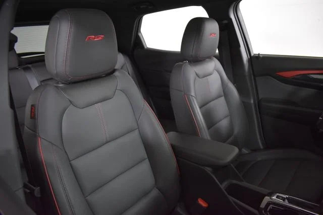 Used 2024 Gray Chevrolet RS image 21