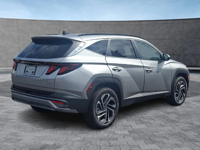 New 2026 Silver Hyundai SEL Plus image 2