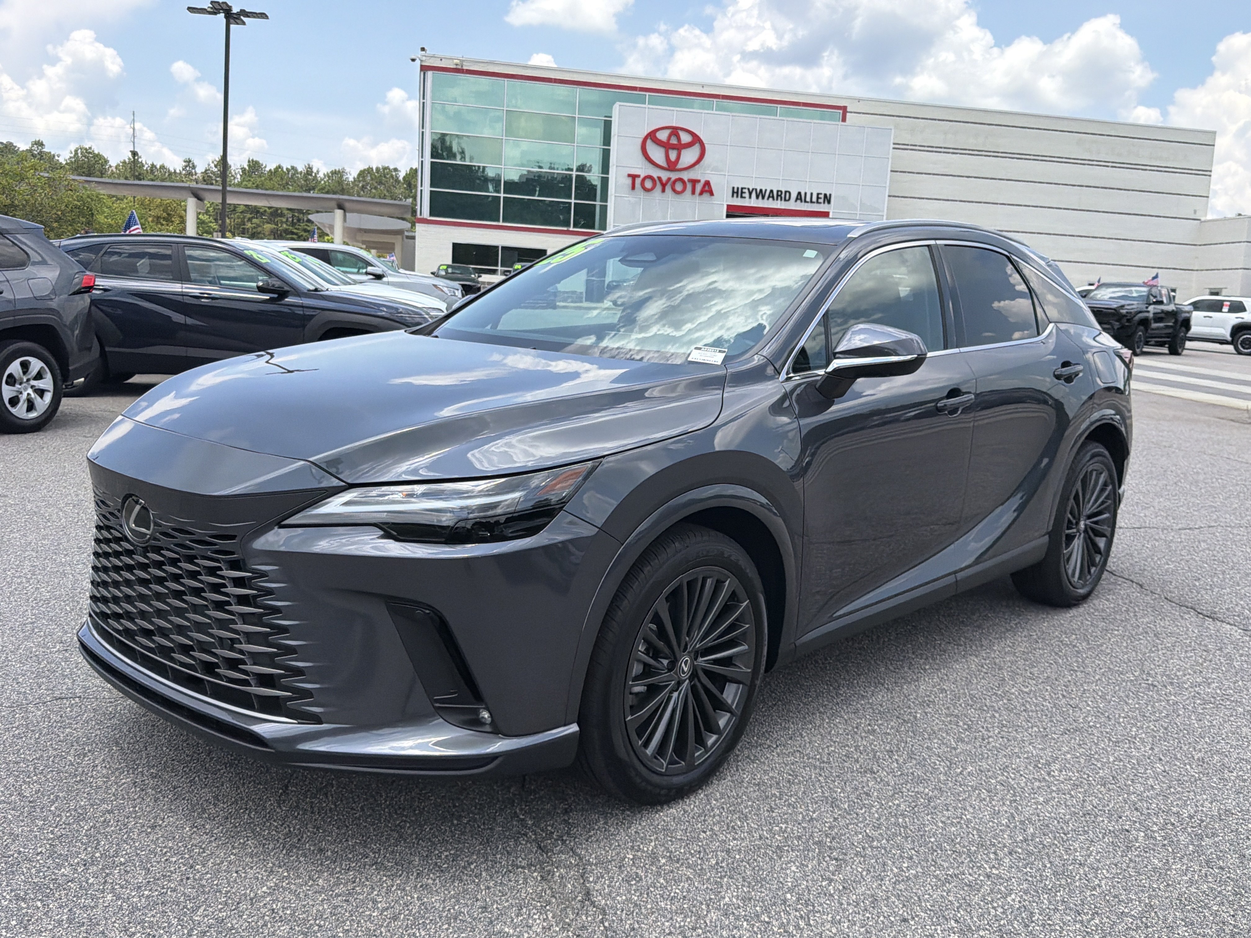 Used 2025 Cloudburst Gray Lexus 350h Premium image 4