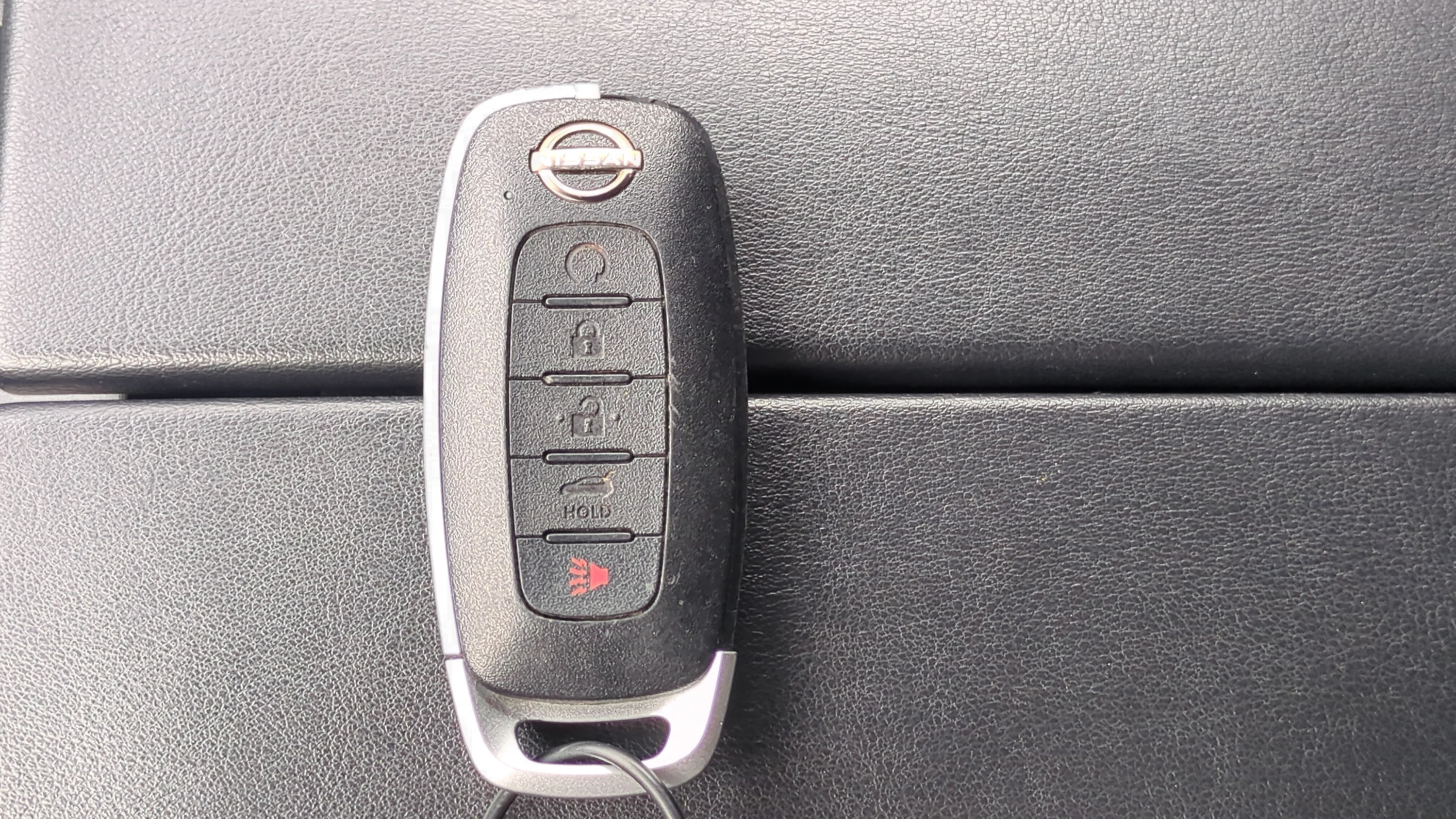 Used 2025 Super Black Nissan SV image 23