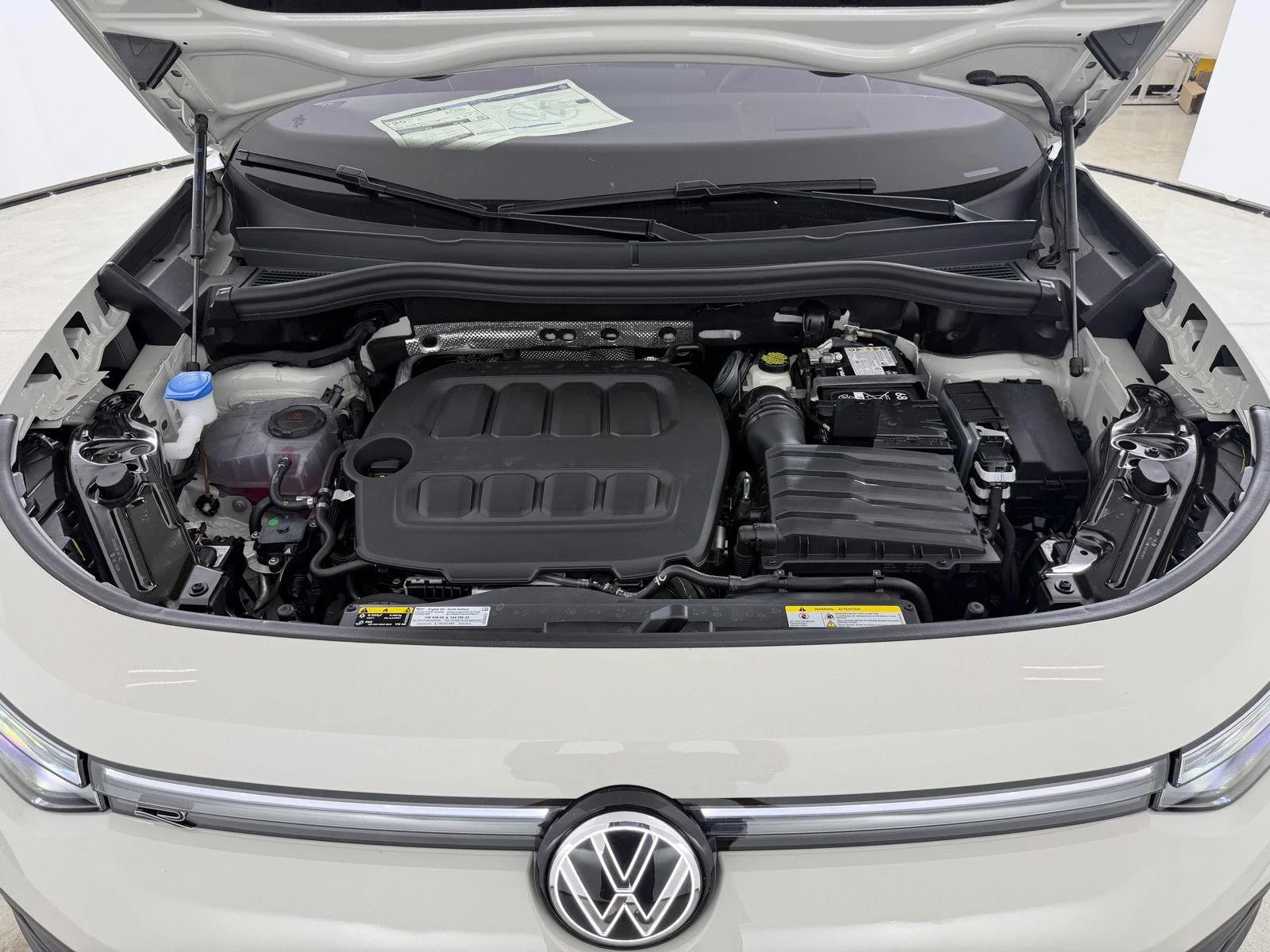 New 2026 Sandstone Volkswagen SEL R-Line Turbo image 12