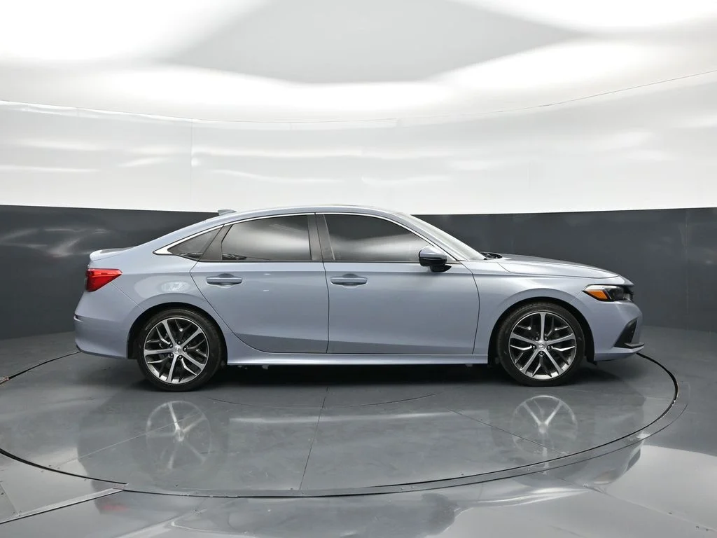Used 2024 Gray Honda Touring image 26