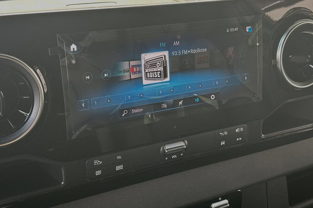 Used 2024 Blue Mercedes-Benz Cargo 170 WB image 18