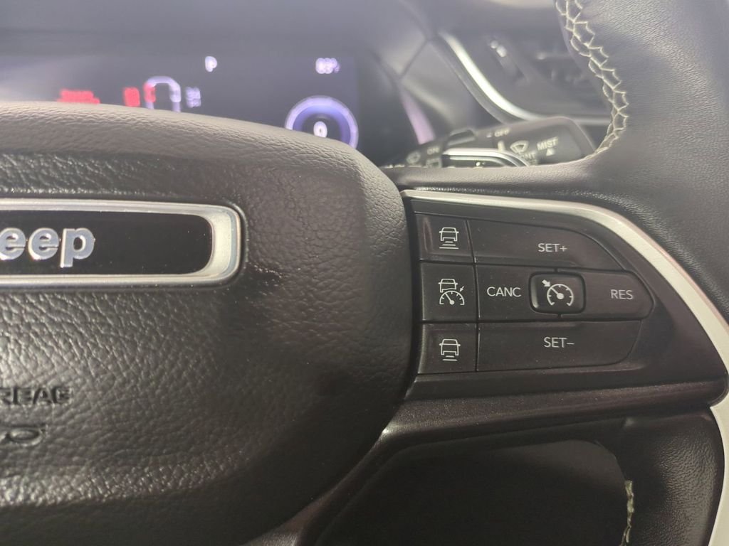 2022 Jeep Grand Cherokee L Laredo - Photo 33