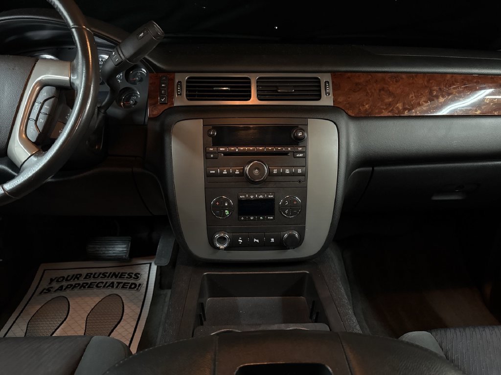 Used 2011 Pure Silver Metallic GMC SLE image 27