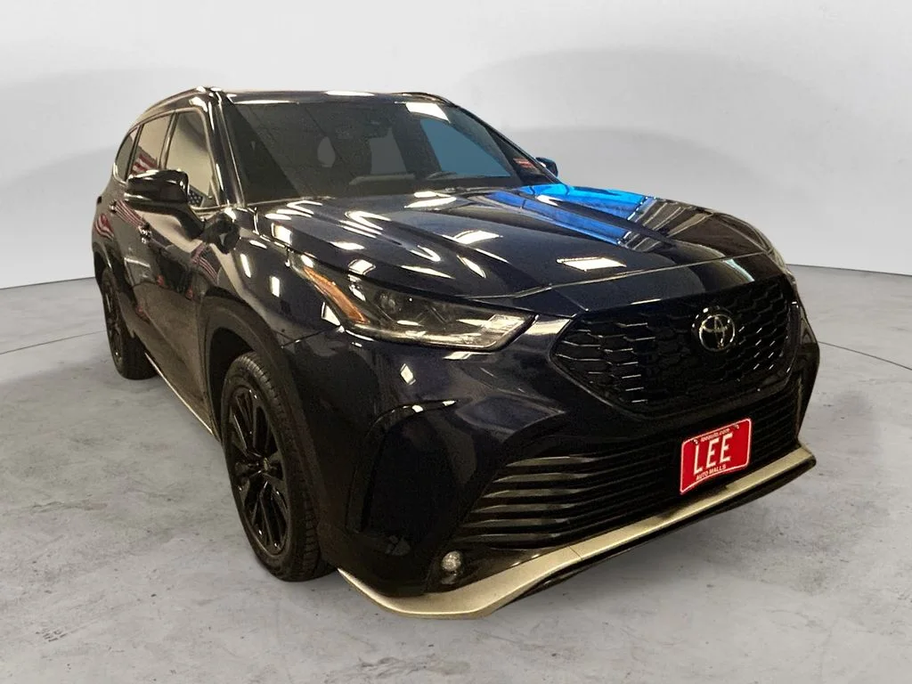 Used 2025 Blueprint Toyota XSE image 7