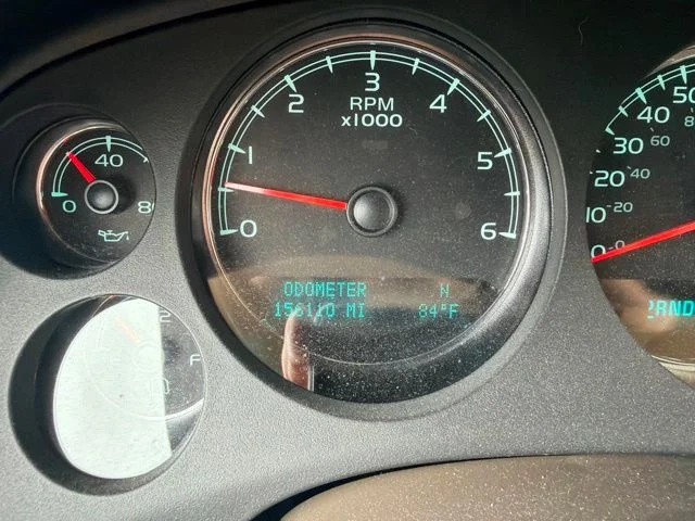 Used 2013 Black GMC SLT image 16