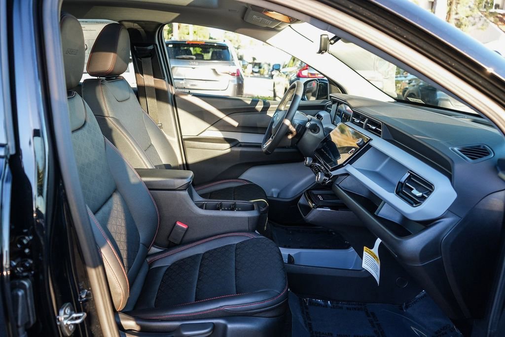 New 2027 Mosaic Black Metallic Chevrolet RS image 16