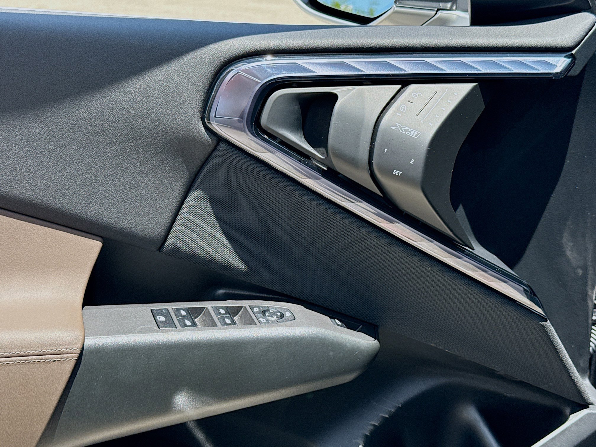 2025 BMW X3 30 - Photo 18
