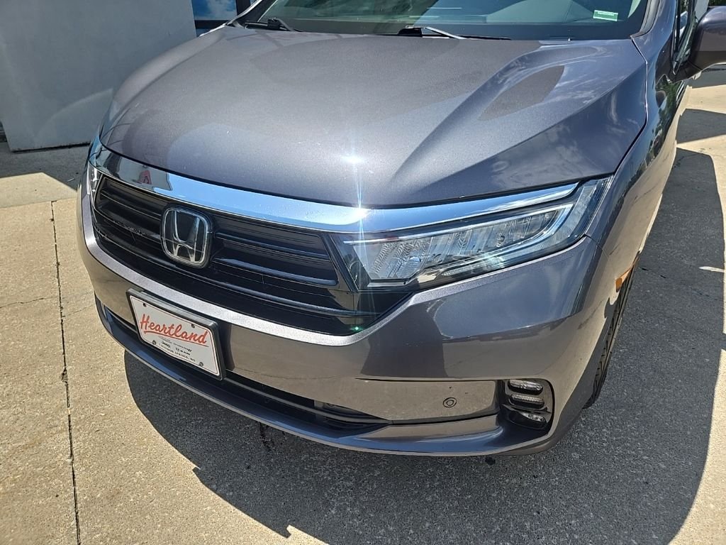 Used 2021  Honda Touring image 17