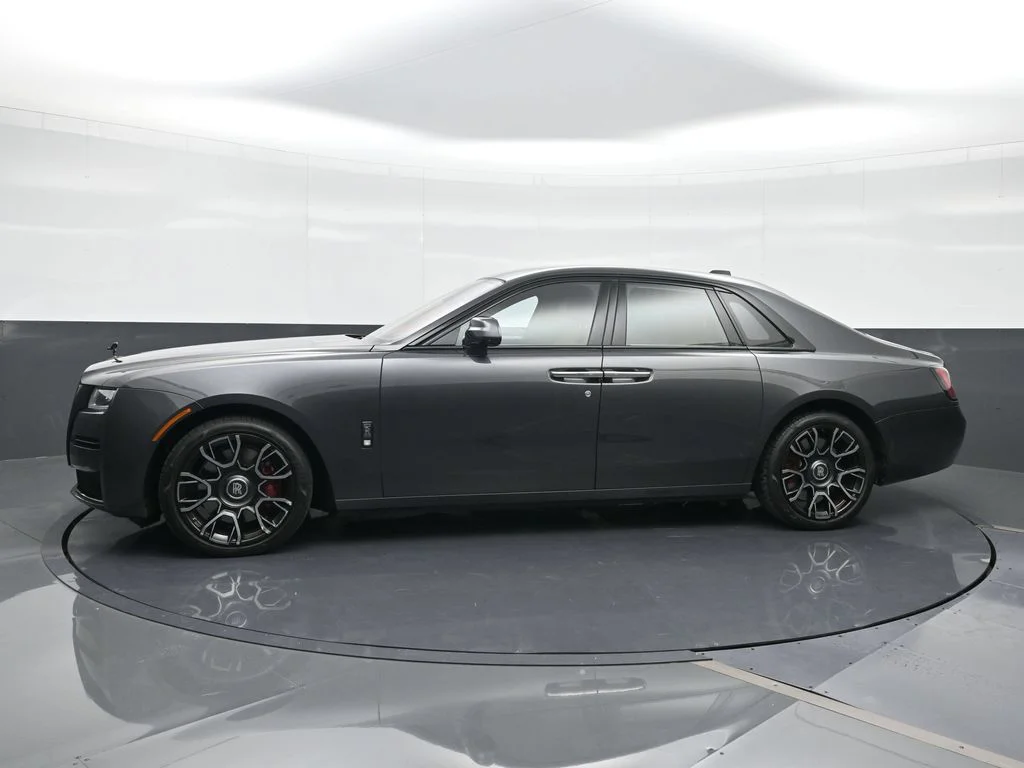 Certified Used 2022 Gray Rolls-Royce  image 3