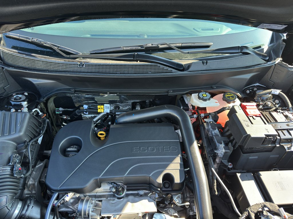 2027 Chevrolet Equinox LT - Photo 34
