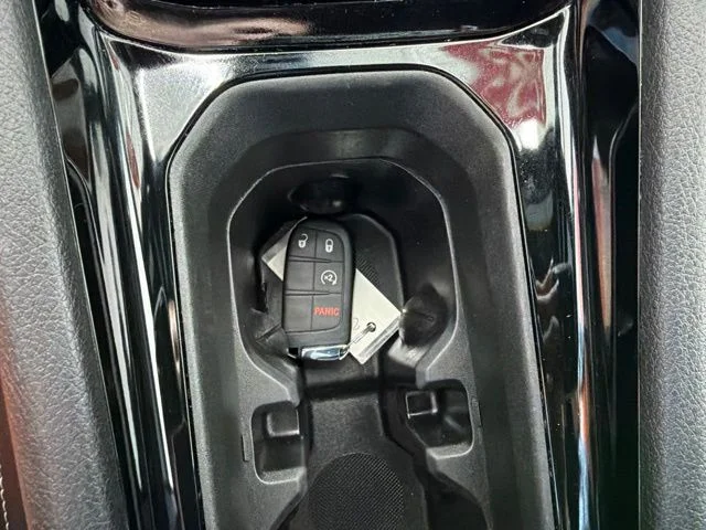 Used 2025 Red Jeep Limited image 20