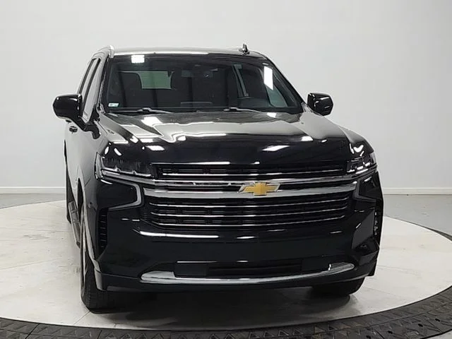 Used 2021 Black Chevrolet LT image 2