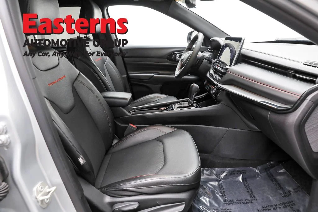Used 2024 Silver Jeep Trailhawk image 23