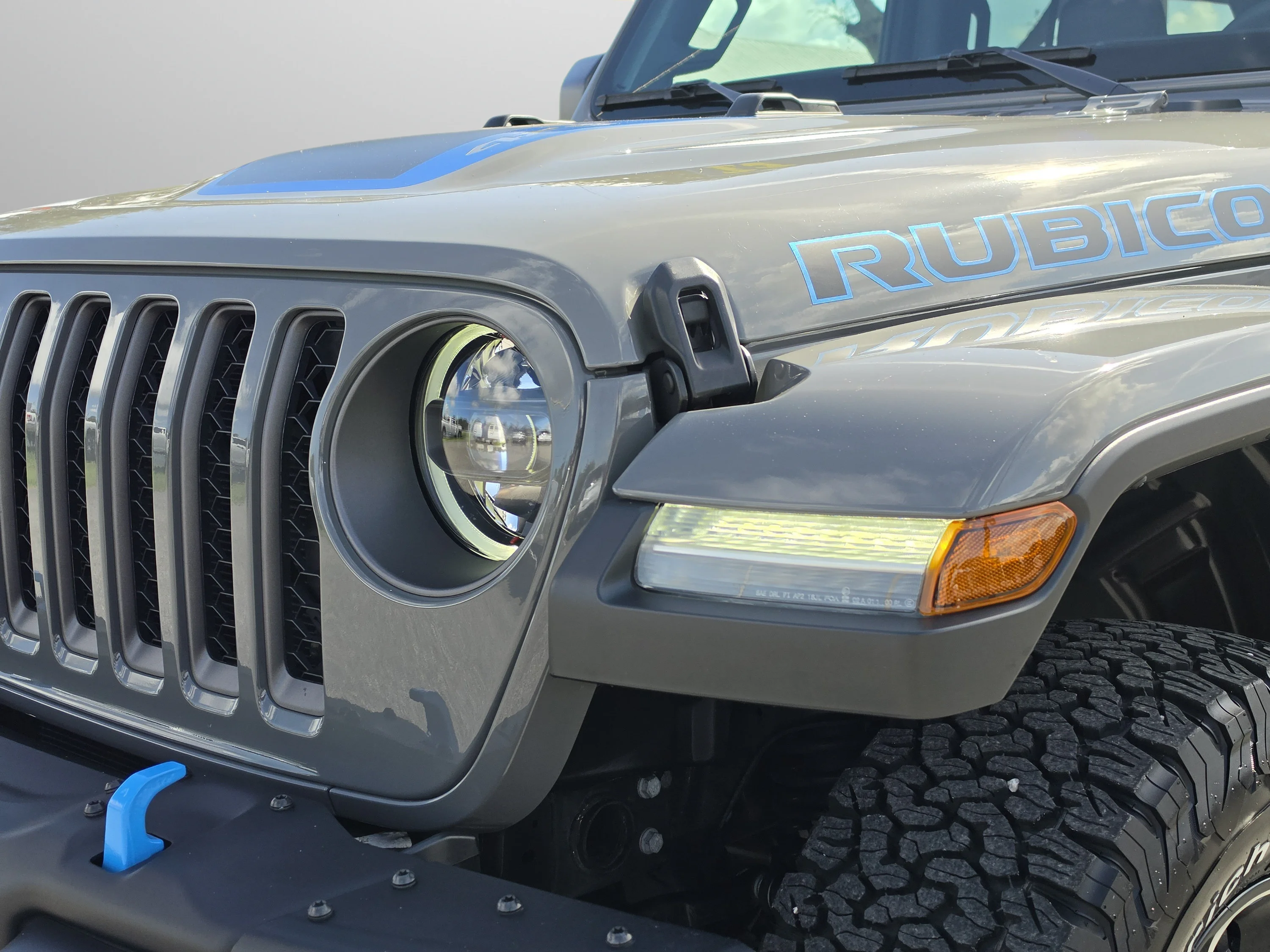 Used 2023 Sting-Gray Clearcoat Jeep Rubicon image 13