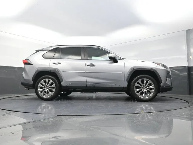 Used 2021 Silver Toyota Limited image 38