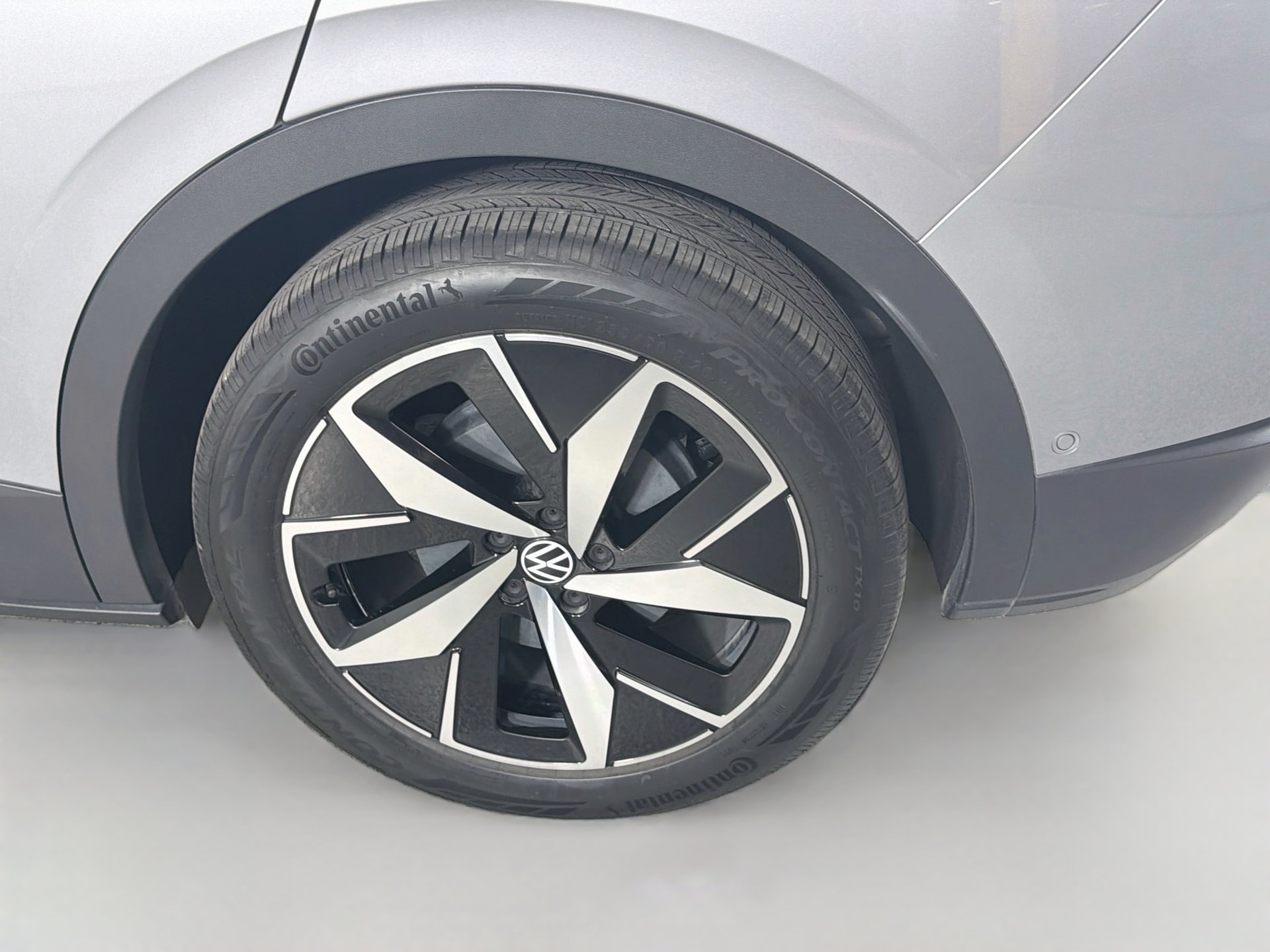 Certified Used 2023 Silver Volkswagen S image 30