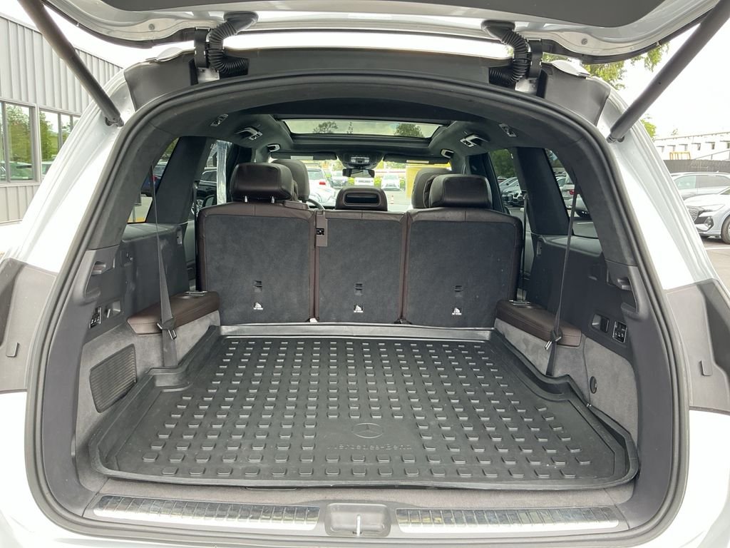 Used 2020 Silver Mercedes-Benz GLS 580 image 23