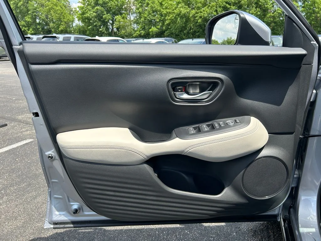 2026 Honda HR-V EX-L - Photo 18
