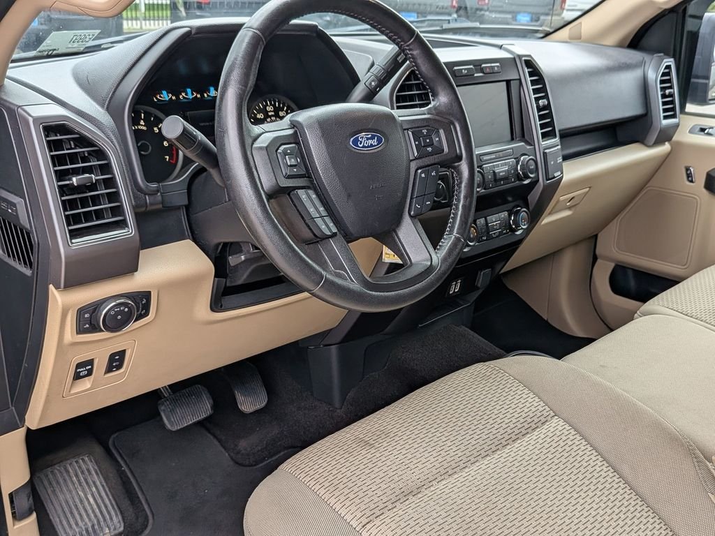 Used 2019 Green Ford XLT image 30