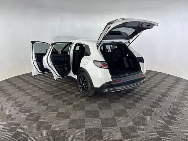Used 2025 White Honda Sport image 20
