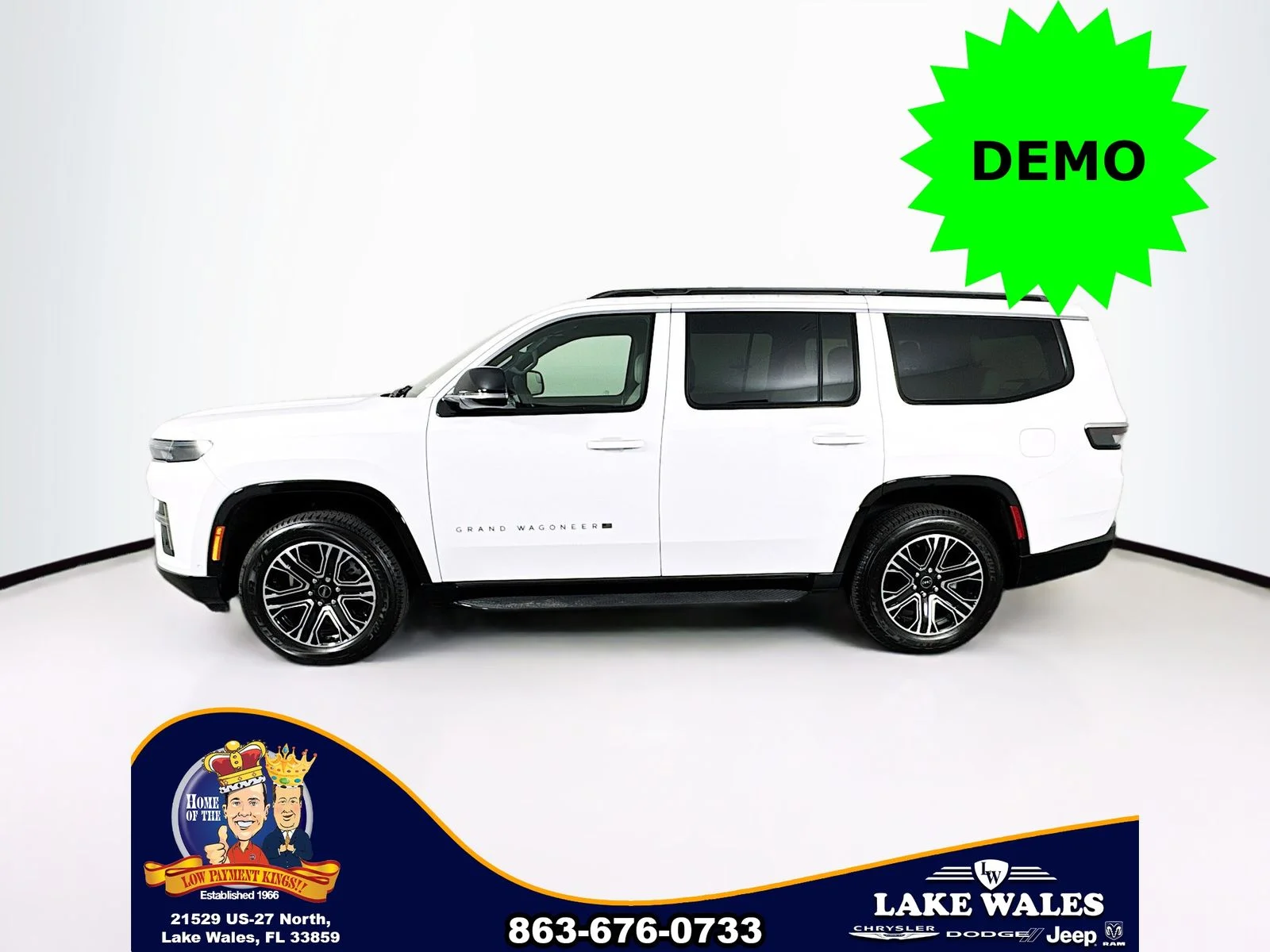 New 2026 Bright White Clear-Coat Exterior Paint Jeep Grand Wagoneer image 3