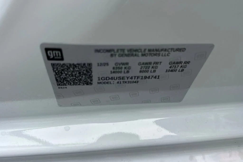 2026 GMC Sierra 3500HD Pro - Photo 20