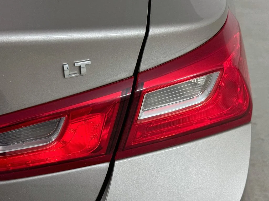 Used 2025 Gray Chevrolet LT image 32