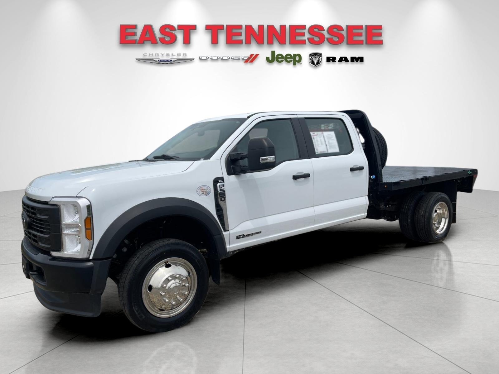 Used 2024 White Ford XL image 7