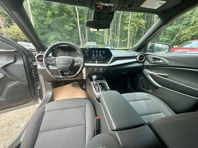 Used 2025 Gray Chevrolet 1RS image 24