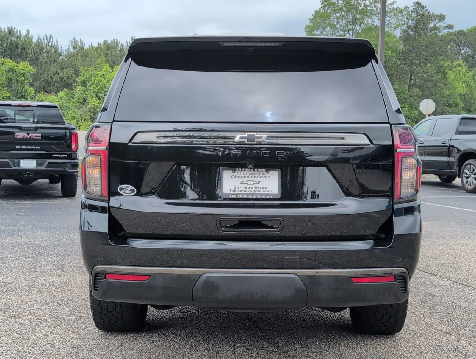 Used 2022 Black Chevrolet Z71 image 4