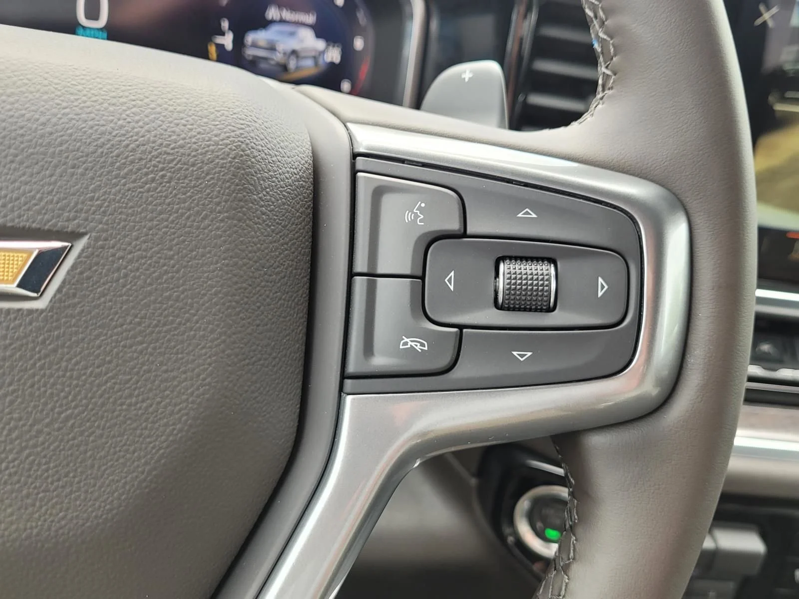 2026 Chevrolet Silverado 1500 LTZ - Photo 21