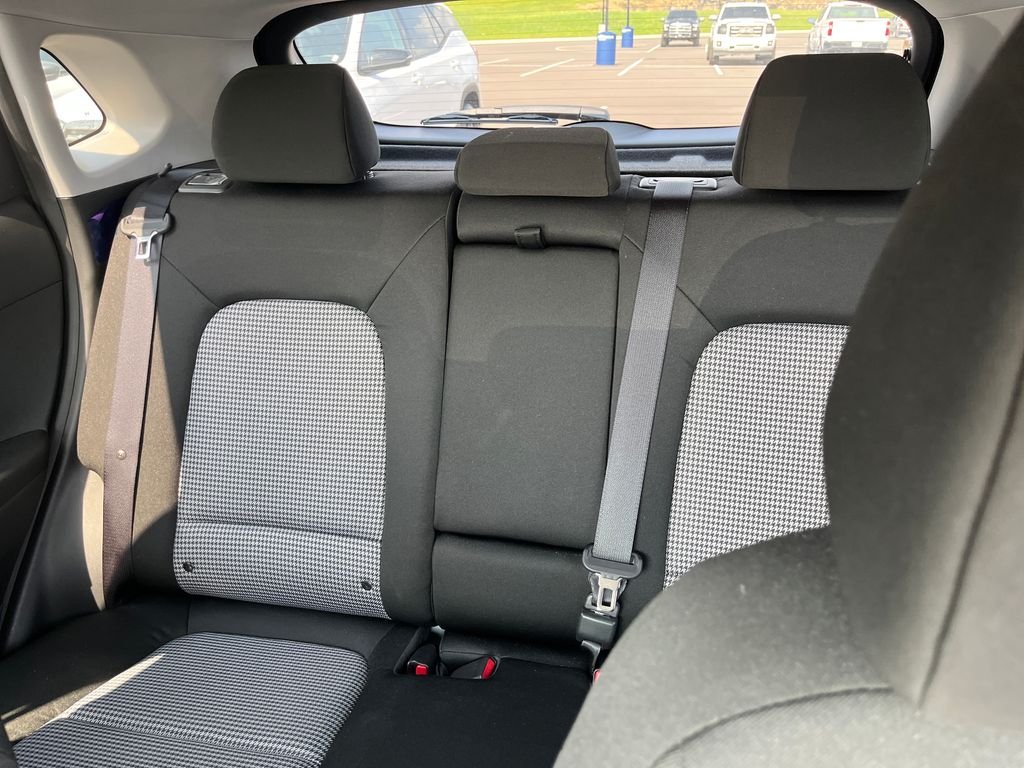 Used 2021 White Hyundai SEL Plus image 13