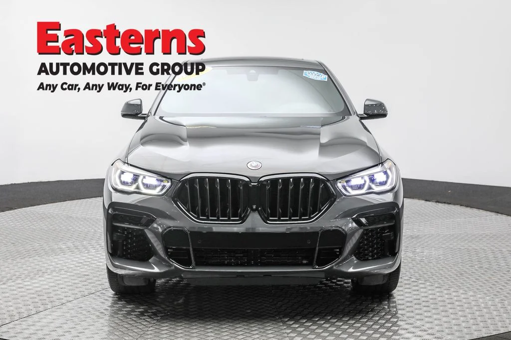 Used 2023 Gray BMW M50i image 2